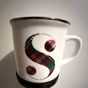 Pottery Barn Plaid Alphabet Initial Mug S Stoneware